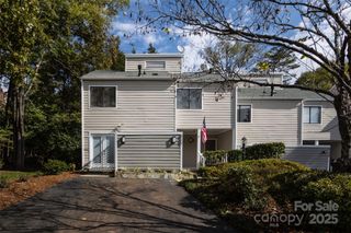 8307 Cricket Lake Drive, Charlotte, NC 28277