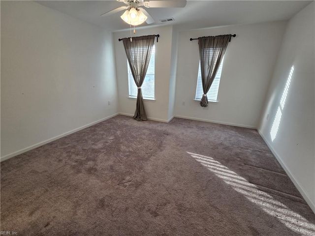 2870 Baldwin DR, Chesapeake, VA 23321