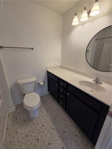 2870 Baldwin DR, Chesapeake, VA 23321