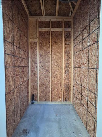 2870 Baldwin DR, Chesapeake, VA 23321