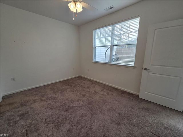 2870 Baldwin DR, Chesapeake, VA 23321