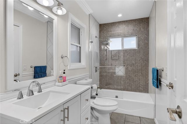 1758 W Siva, Anaheim, CA 92804