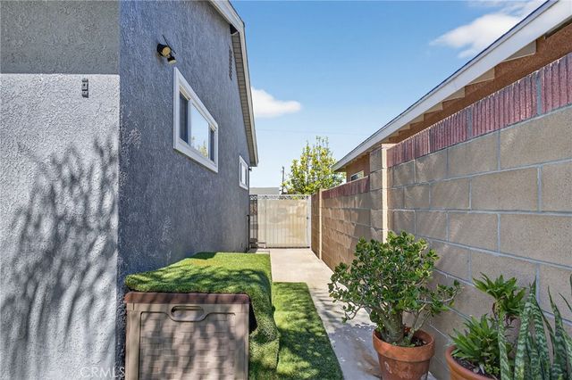 1758 W Siva, Anaheim, CA 92804