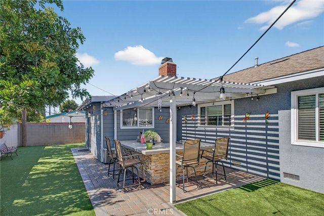 1758 W Siva, Anaheim, CA 92804