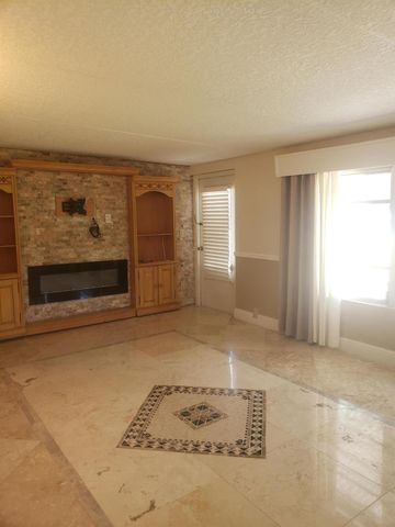 812 Dogwood Road, North Palm Beach, FL 33408