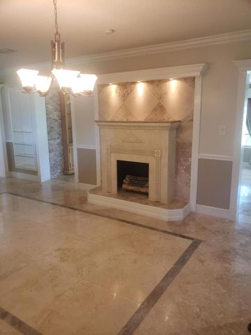 812 Dogwood Road, North Palm Beach, FL 33408