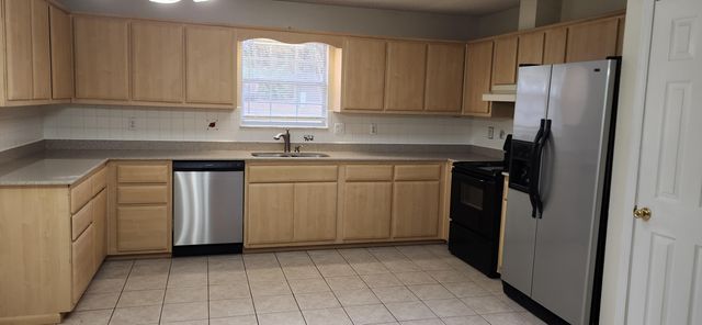 305 Ashley Drive, Crestview, FL 32536