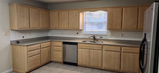 305 Ashley Drive, Crestview, FL 32536