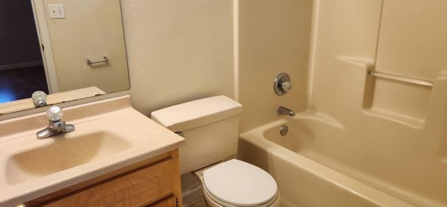 305 Ashley Drive, Crestview, FL 32536