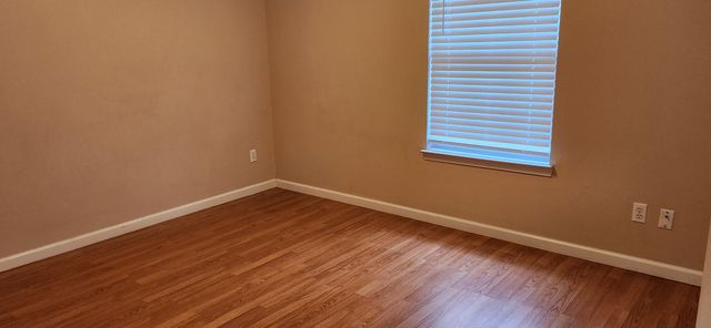 305 Ashley Drive, Crestview, FL 32536