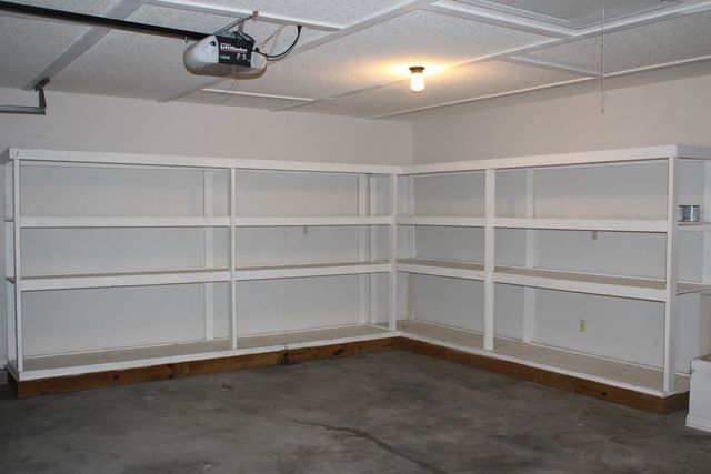 305 Ashley Drive, Crestview, FL 32536