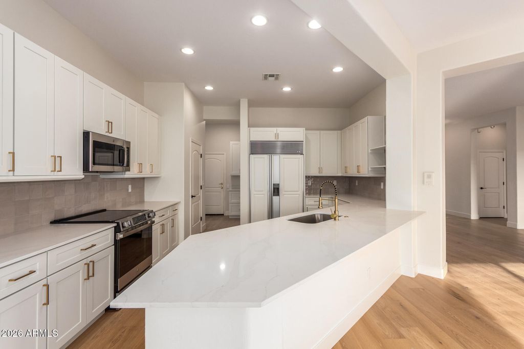 13403 W CABRILLO Drive, Sun City West, AZ 85375 — photo 2
