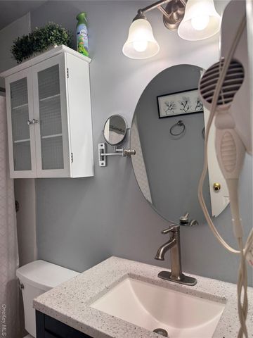 71 Eagle Ridge Way, Nanuet, NY 10954