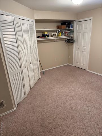 71 Eagle Ridge Way, Nanuet, NY 10954