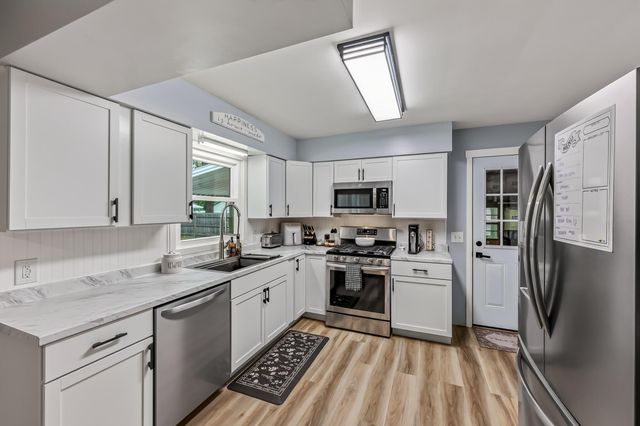 1235 Sumac Street, Muskegon Twp, MI 49445
