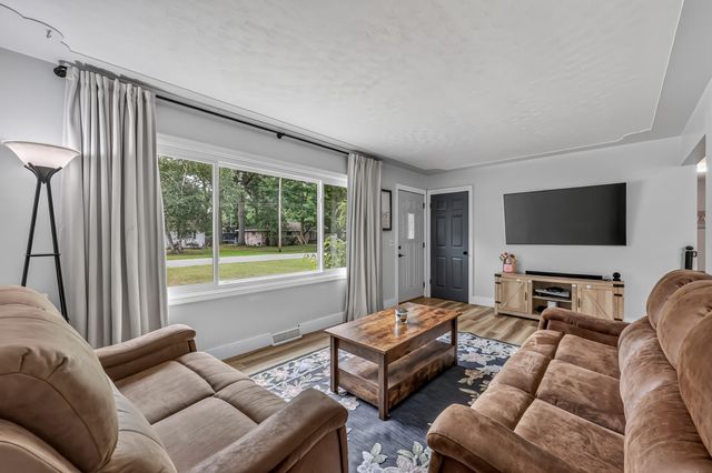 1235 Sumac Street, Muskegon Twp, MI 49445