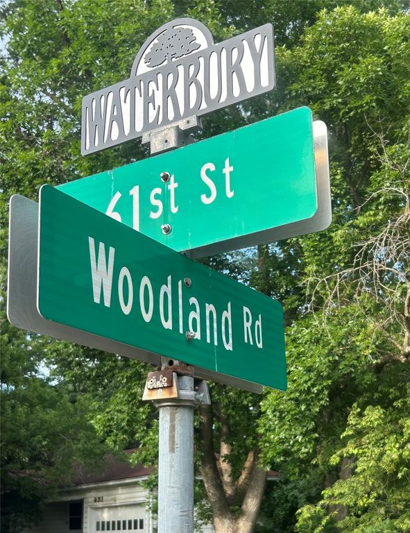 6110 Woodland Road, Des Moines, IA 50312