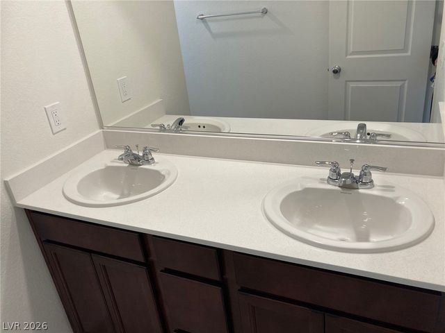 8423 Vulturo Avenue, Las Vegas, NV 89149