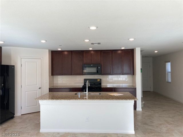 8423 Vulturo Avenue, Las Vegas, NV 89149