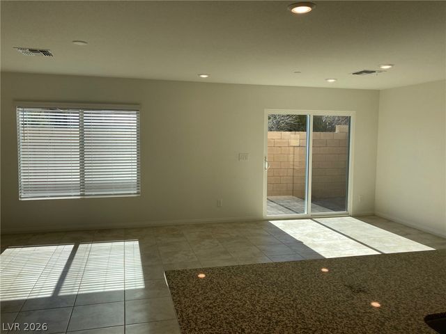 8423 Vulturo Avenue, Las Vegas, NV 89149