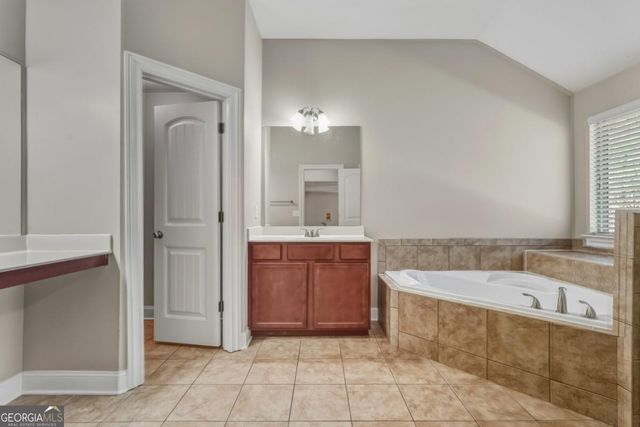 2416 Loughridge Drive, Buford, GA 30519