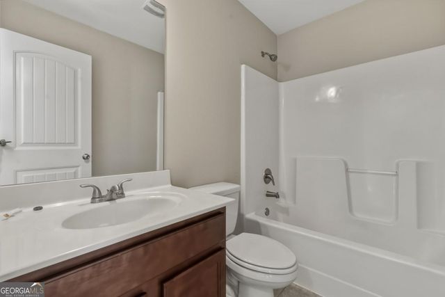 2416 Loughridge Drive, Buford, GA 30519