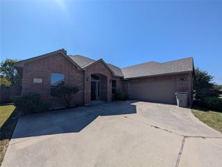 309 Sikorsky Court, Wylie, TX 75098