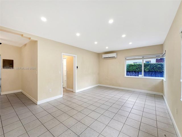 965 Bay Dr 6, Miami Beach, FL 33141