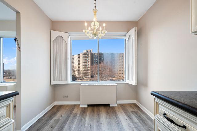 7061 N Kedzie Avenue 613, Chicago, IL 60645