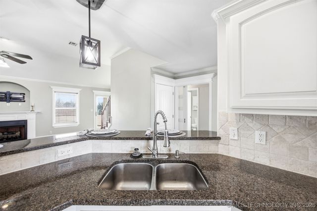 3950 E 127th Street North, Skiatook, OK 74070