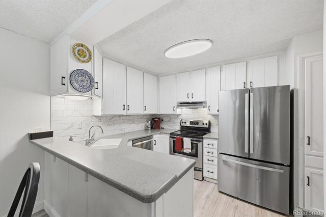 3470 S POPLAR Street S 209, Denver, CO 80224
