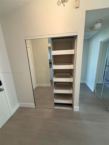 7808 NW 60th St, Tamarac, FL 33321