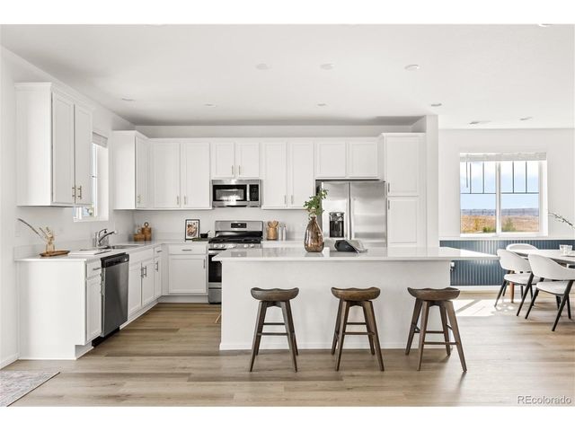 9054 Truckee Ct, Commerce City, CO 80022