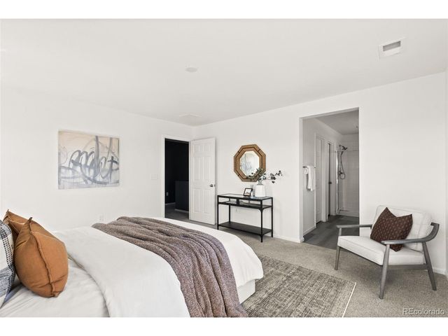 9054 Truckee Ct, Commerce City, CO 80022