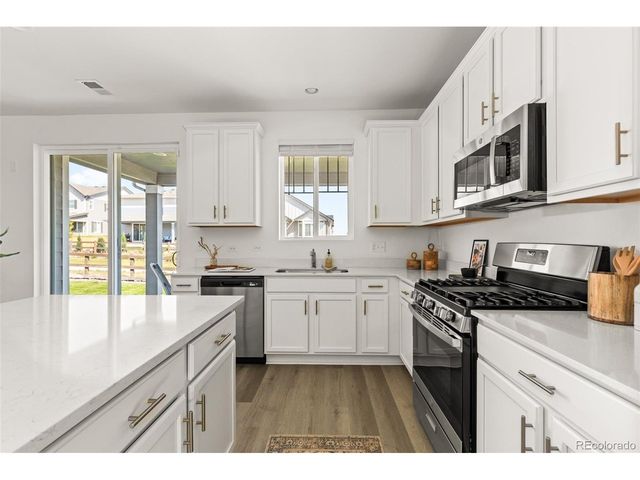 9054 Truckee Ct, Commerce City, CO 80022