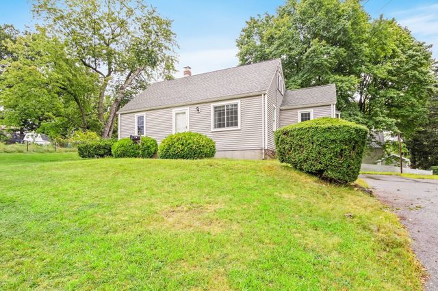 51 Ridge Rd, Marlborough, MA 01752