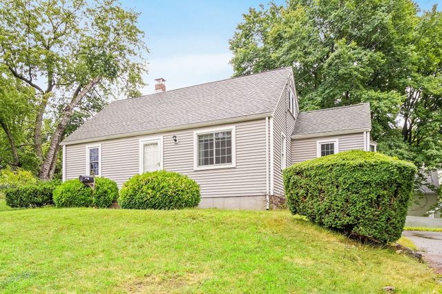 51 Ridge Rd, Marlborough, MA 01752