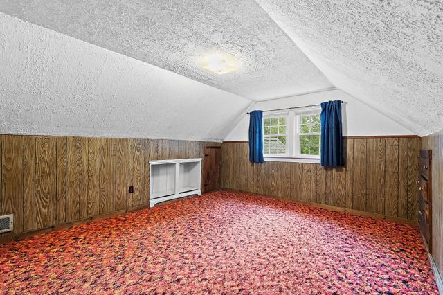 51 Ridge Rd, Marlborough, MA 01752
