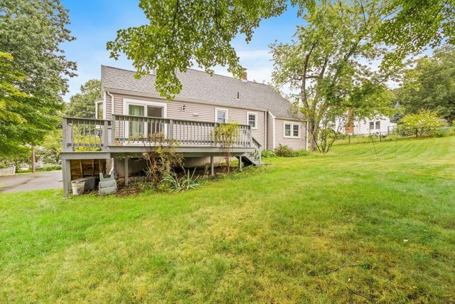 51 Ridge Rd, Marlborough, MA 01752