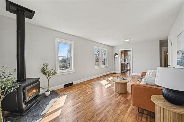 3806 S Outer Belt Road, Oak Grove, MO 64075