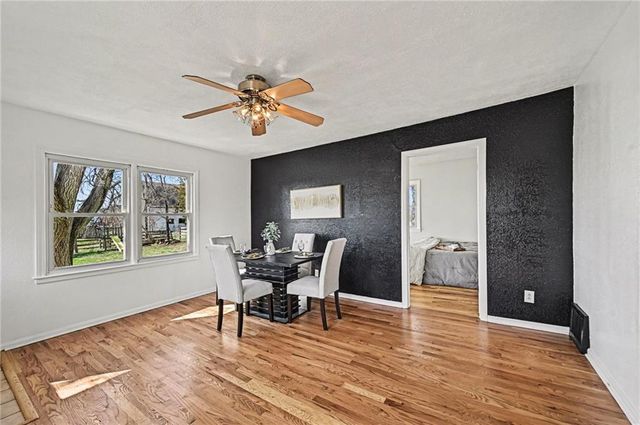 3806 S Outer Belt Road, Oak Grove, MO 64075