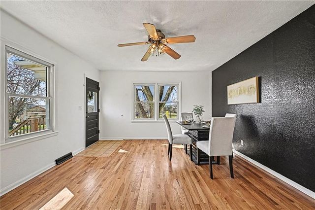 3806 S Outer Belt Road, Oak Grove, MO 64075