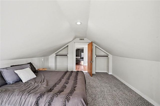 3806 S Outer Belt Road, Oak Grove, MO 64075