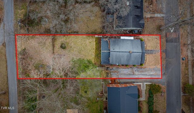 433 West Poplar Street, Johnson City, TN 37604