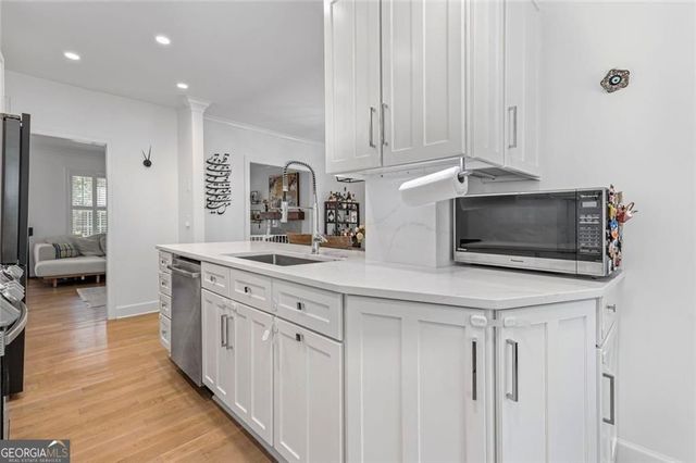 346 Redland Road NW, Atlanta, GA 30309