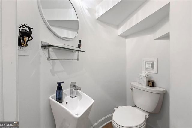 346 Redland Road NW, Atlanta, GA 30309