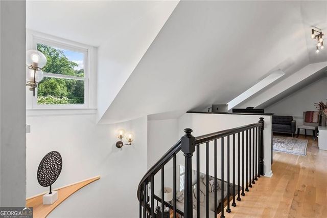 346 Redland Road NW, Atlanta, GA 30309