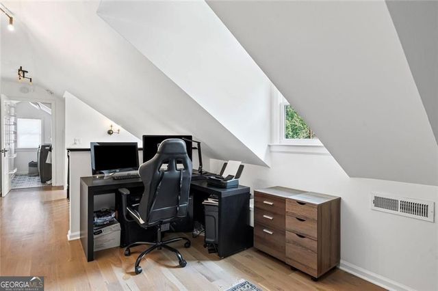 346 Redland Road NW, Atlanta, GA 30309