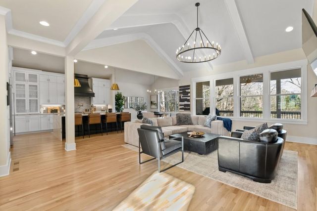 568 Versailles Drive, Auburn, GA 30011