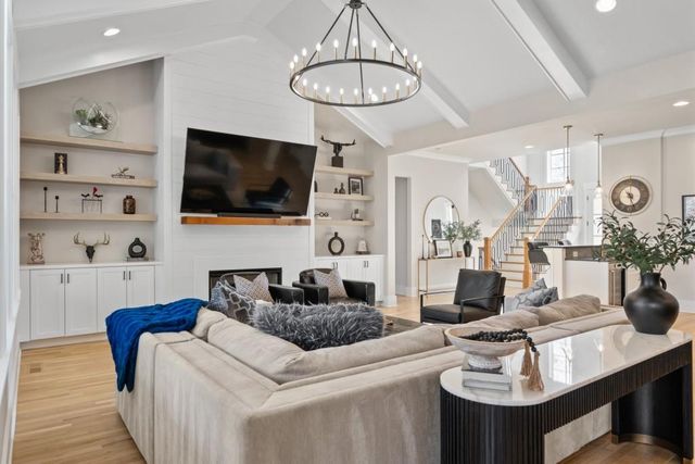 568 Versailles Drive, Auburn, GA 30011